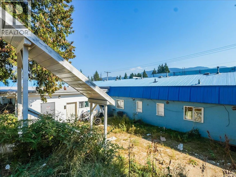 2100 Crestview Crescent, Castlegar, BC, V1N 3B3 - 65