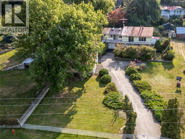 2602 Blind Bay Road, Blind Bay, BC, V0E 1H1 - 2