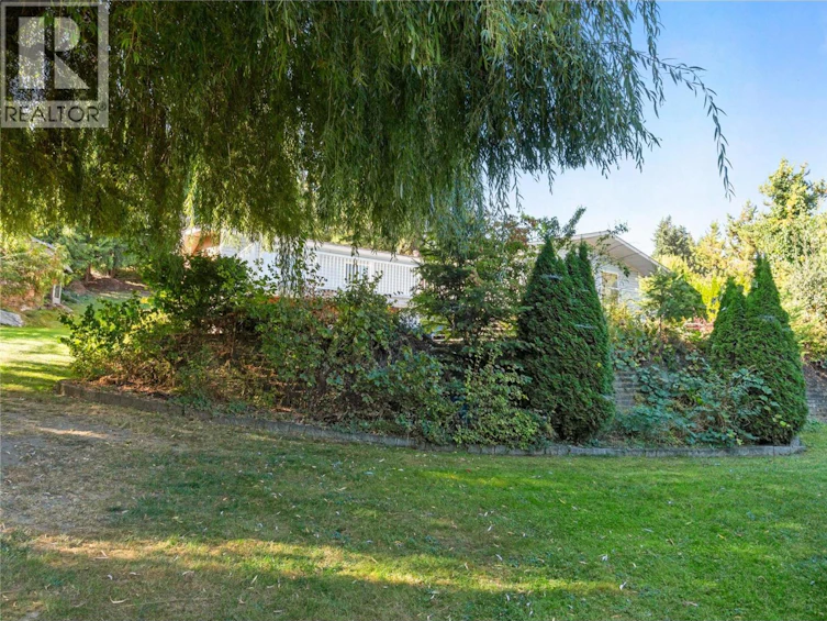 2662 Centennial Drive, Blind Bay, BC, V0E 1H1 - 45