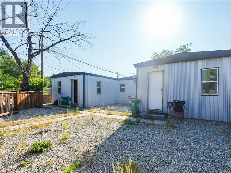 1406 Fourth Avenue, Trail, BC, V1R 1S5