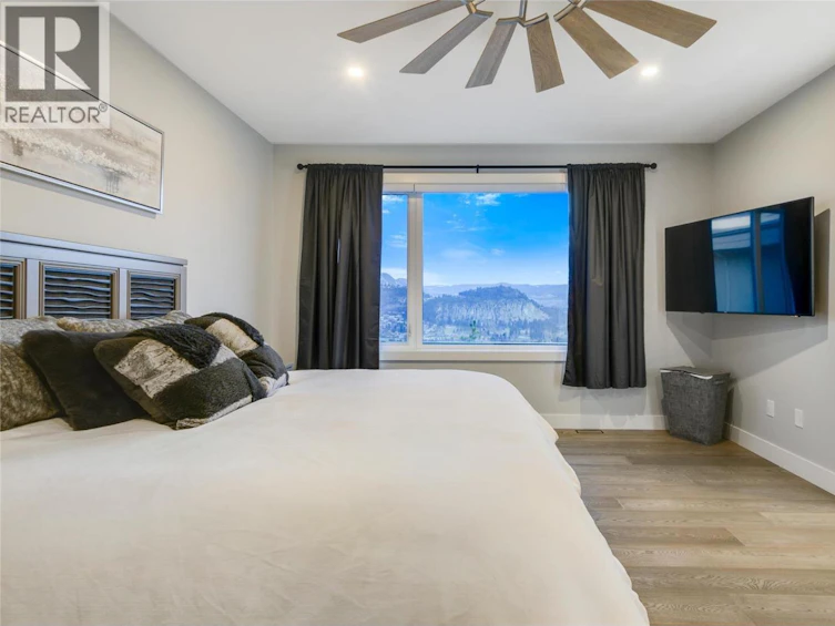 761 Highpointe Lane, Kelowna, BC, V1V 2Y1 - 16