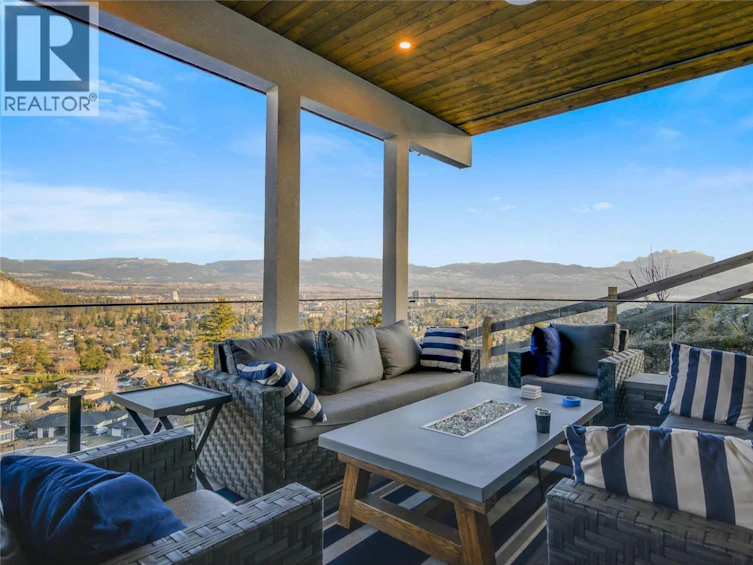 761 Highpointe Lane, Kelowna, BC, V1V 2Y1 - 11