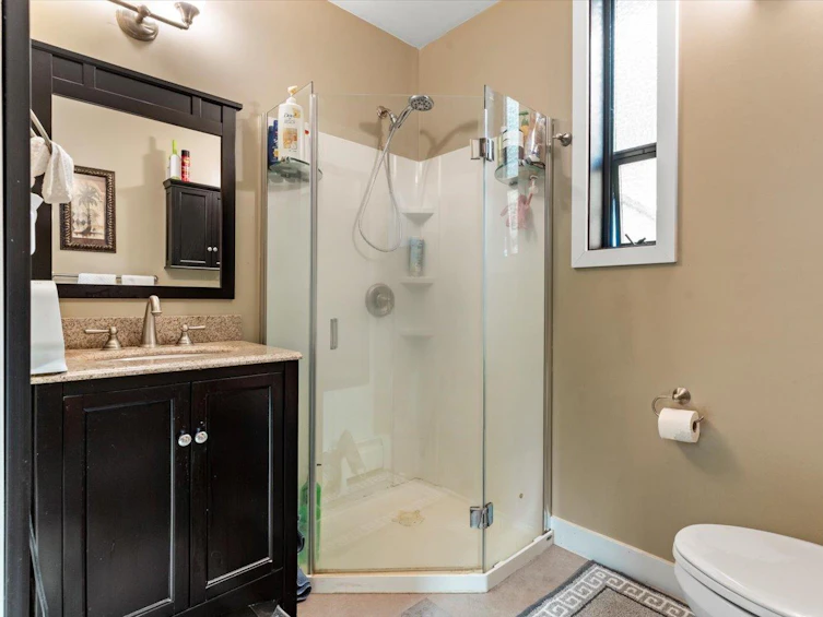47750 East Elk View Chilliwack Road, Chilliwack, BC, V2R 4S5 - 22