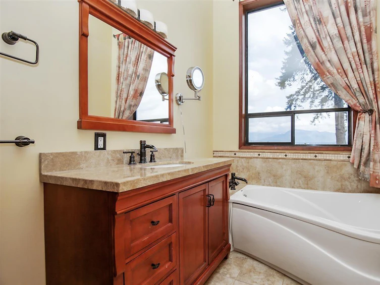47750 East Elk View Chilliwack Road, Chilliwack, BC, V2R 4S5 - 25