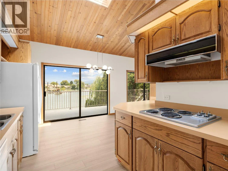 1440 Green Bay Road, West Kelowna, BC, V4T 2B8 - 17
