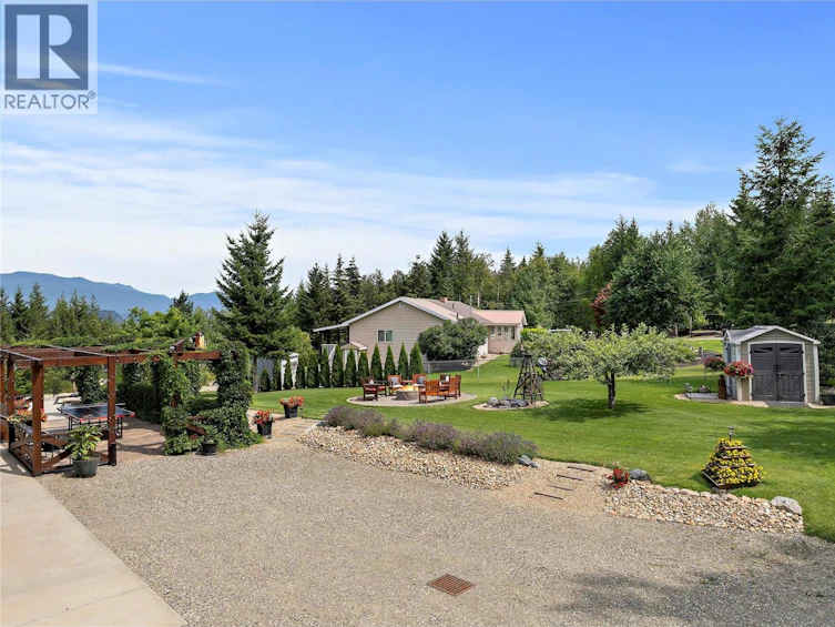 2672 Mckenzie Road, Sorrento, BC, V0E 2W1 - 88
