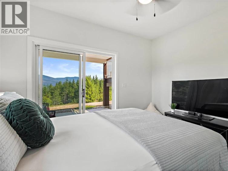 2672 Mckenzie Road, Sorrento, BC, V0E 2W1 - 47