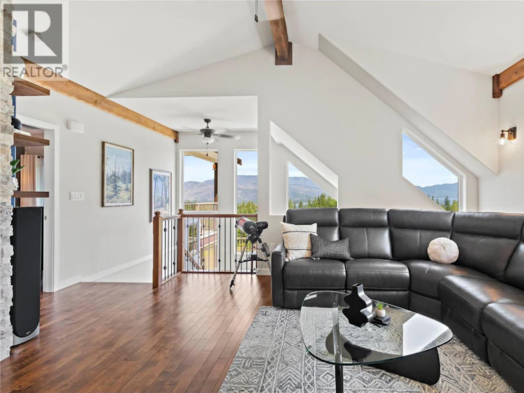 2672 Mckenzie Road, Sorrento, BC, V0E 2W1 - 11