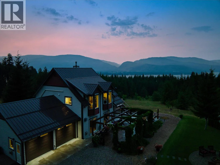 2672 Mckenzie Road, Sorrento, BC, V0E 2W1 - 81