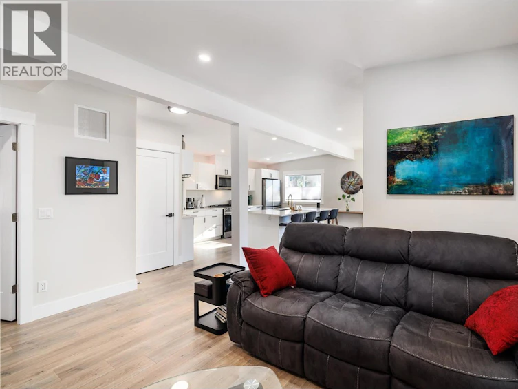 214-1999 South 97 Highway, Kelowna, BC, V1Z 1B2 - 4