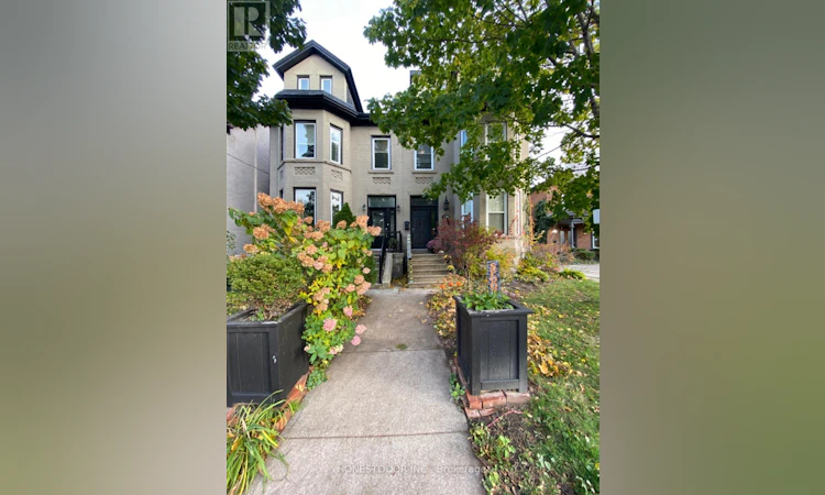 103 Victoria Avenue S