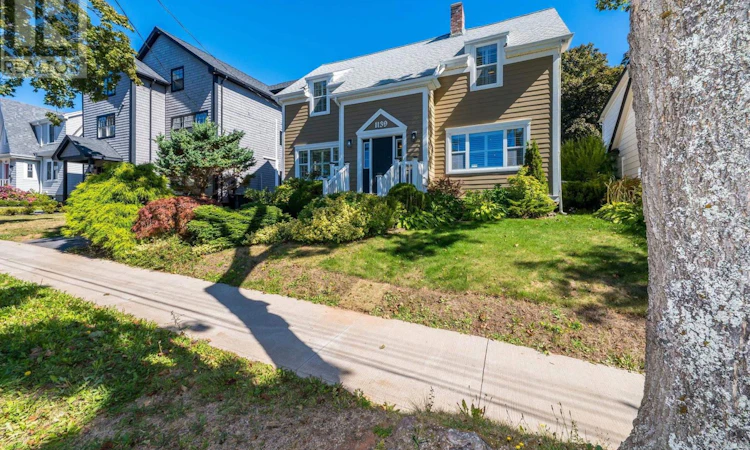 1139 Dalhousie Street