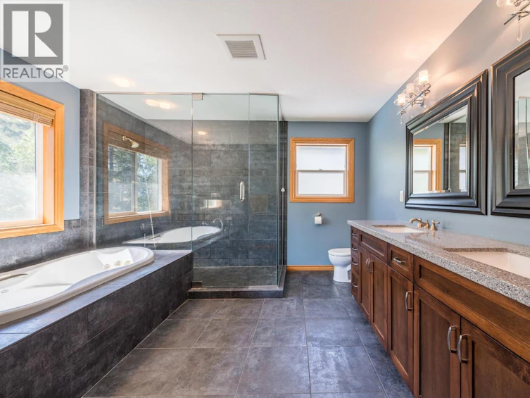 8925 Grizzly Crescent, Kamloops, BC, V2C 6T9 - 18
