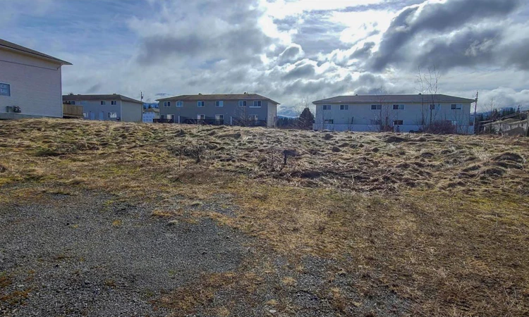 LOT-5 Stikine Street