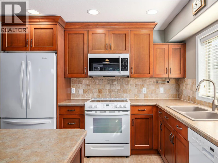 323-550 Yates Road, Kelowna, BC, V1Y 5V3 - 11