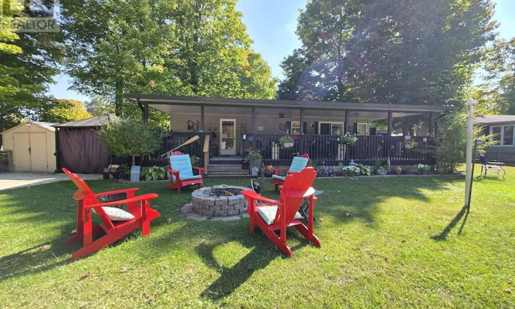 JJ24-9338 West Ipperwash Road