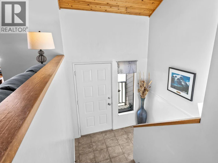3202 Sunset Place, West Kelowna, BC, V4T 1S3 - 3