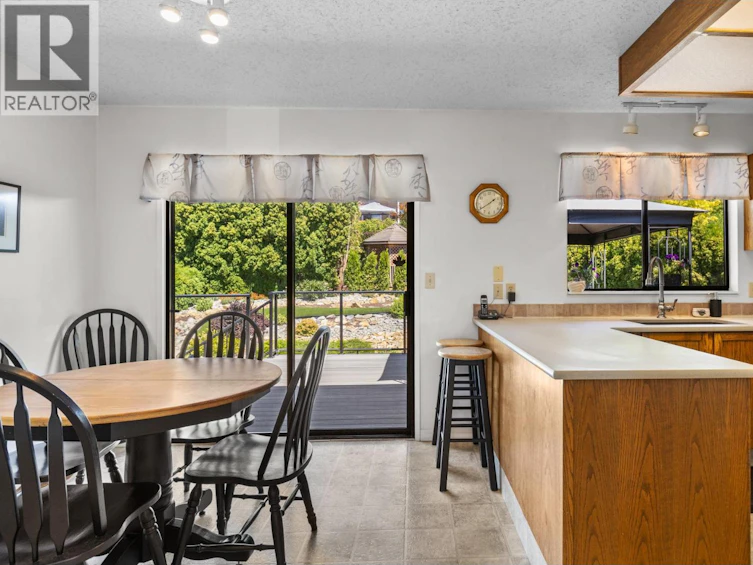 3202 Sunset Place, West Kelowna, BC, V4T 1S3 - 14