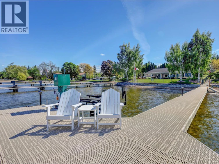 4458A Lakeland Road, Kelowna, BC, V1W 1C9