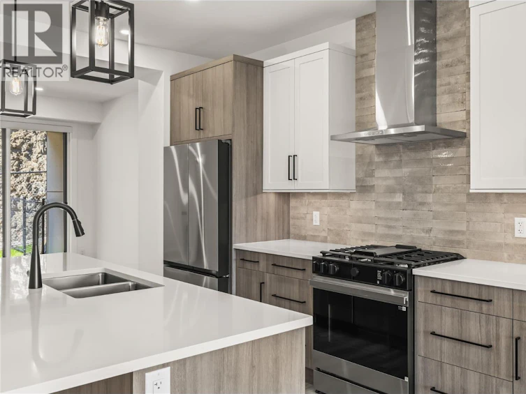 17-2835 Canyon Crest Drive, West Kelowna, BC, V4T 0G8 - 9