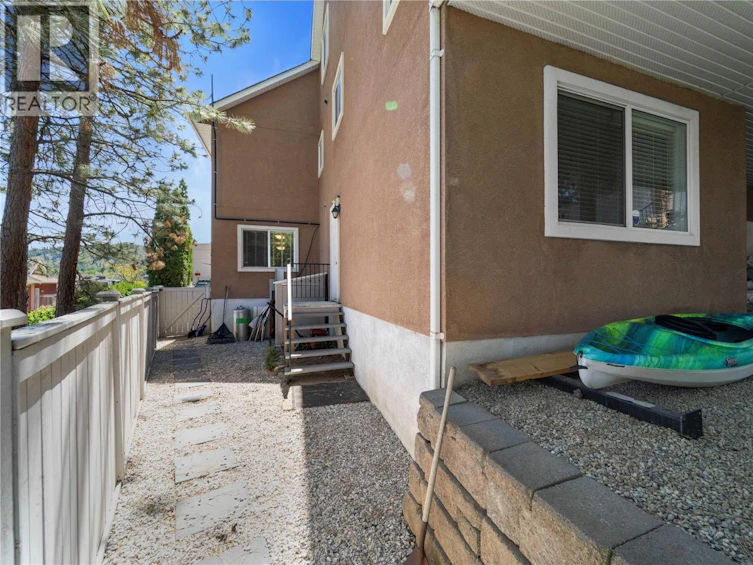 1548 Assiniboine Road, Kamloops, BC, V2E 2R1 - 10