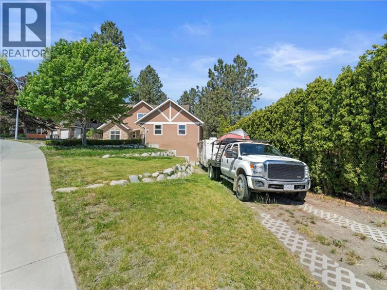 1548 Assiniboine Road, Kamloops, BC, V2E 2R1 - 12