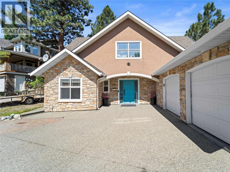 1548 Assiniboine Road, Kamloops, BC, V2E 2R1 - 2