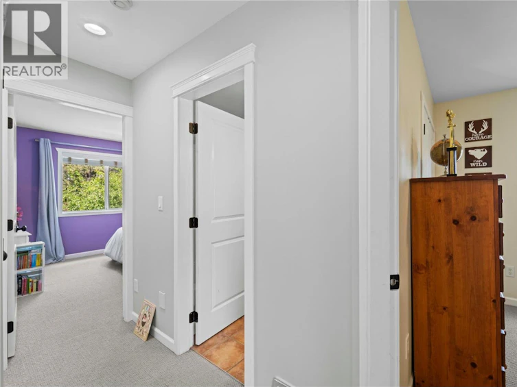 1548 Assiniboine Road, Kamloops, BC, V2E 2R1 - 35