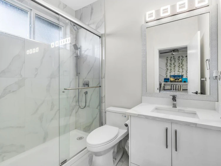 19723 31 A Avenue, Langley, BC, V2Z 0B2 - 22