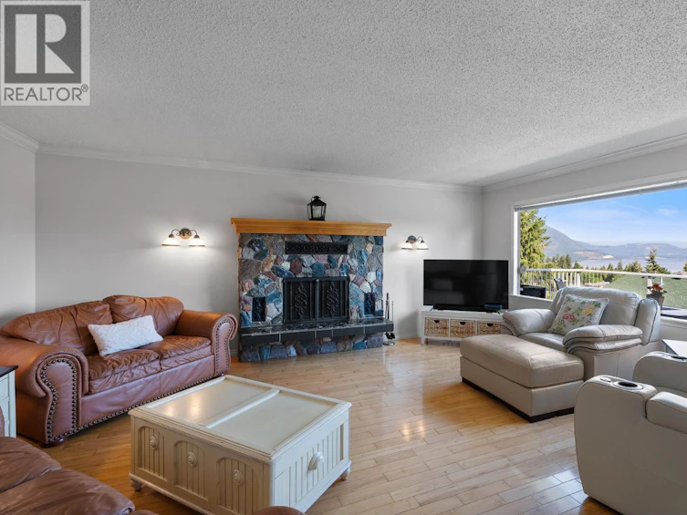 1801 Southeast 2 Avenue, Salmon Arm, BC, V1E 1T8 - 23