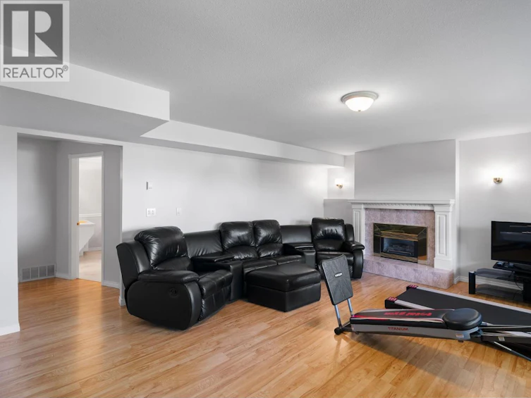 1801 Southeast 2 Avenue, Salmon Arm, BC, V1E 1T8 - 31