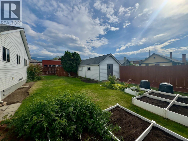 584 Edna Avenue, Penticton, BC, V2A 2M2 - 45