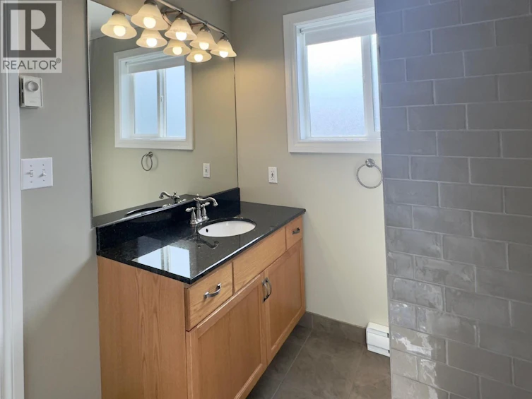 584 Edna Avenue, Penticton, BC, V2A 2M2 - 23