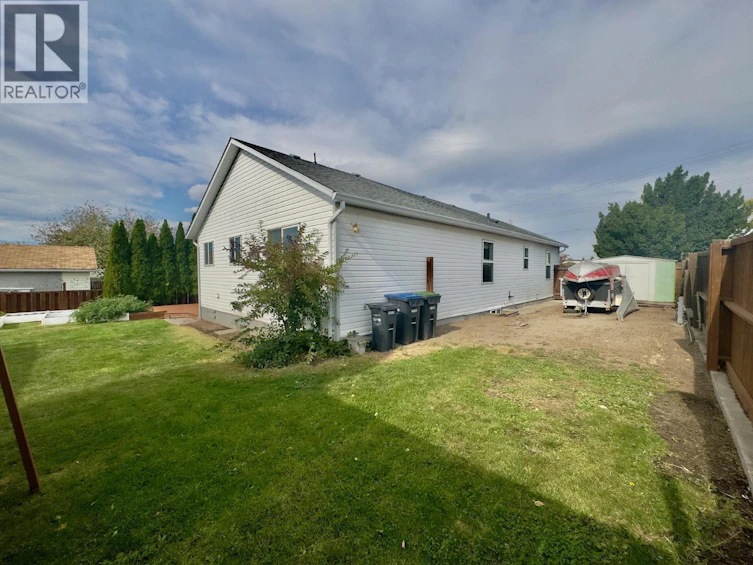 584 Edna Avenue, Penticton, BC, V2A 2M2 - 50