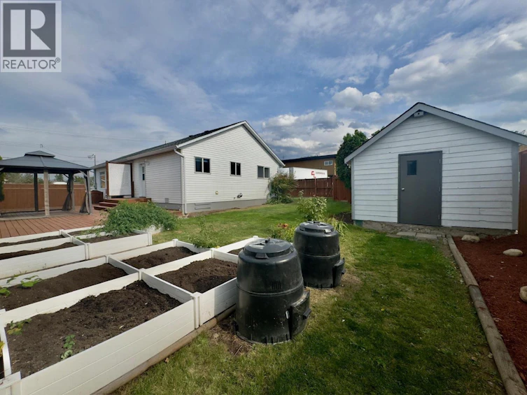 584 Edna Avenue, Penticton, BC, V2A 2M2 - 49