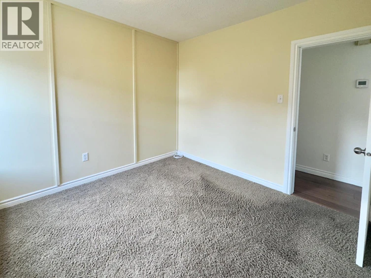 584 Edna Avenue, Penticton, BC, V2A 2M2 - 27