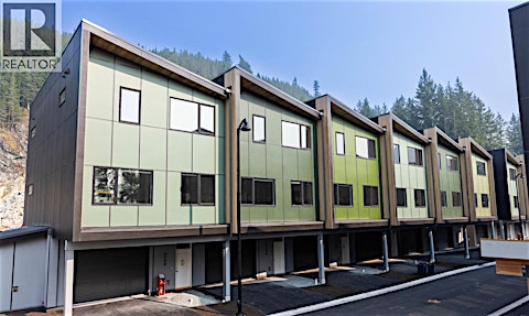 28-1050 Finch Drive, Squamish, BC