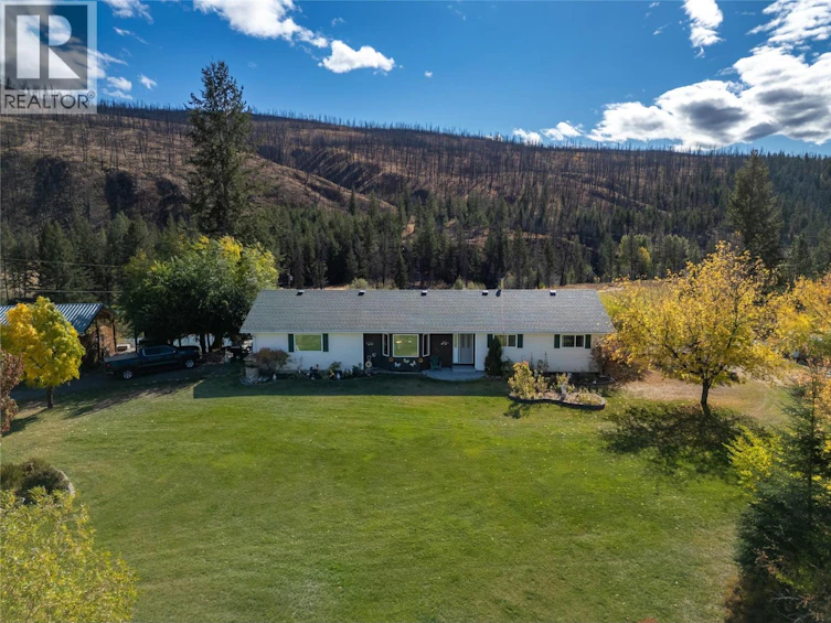 1424 Loon Lake Road, Loon Lake, BC, V0K 1H1 - 2