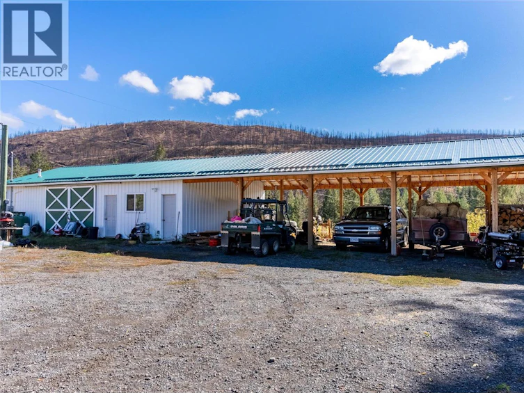 1424 Loon Lake Road, Loon Lake, BC, V0K 1H1 - 35