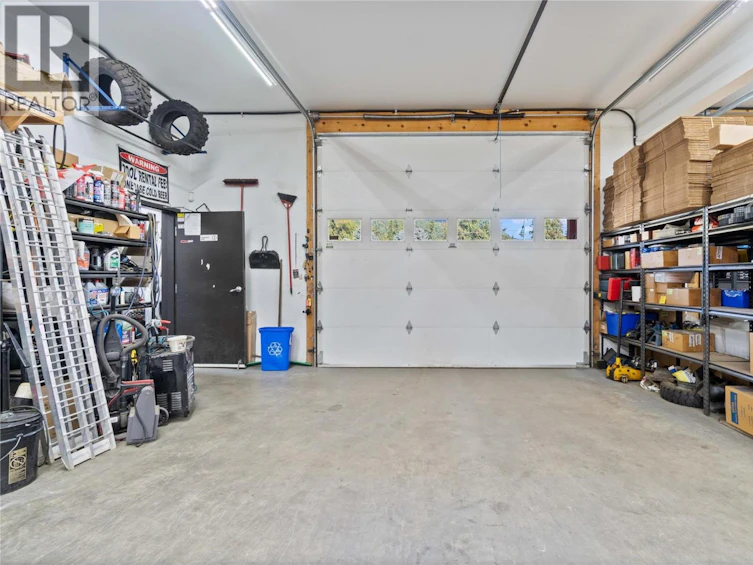 725 Trans Canada Highway, Sorrento, BC, V0E 2V0 - 51
