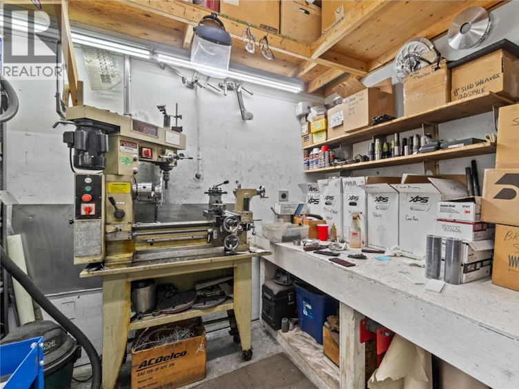 725 Trans Canada Highway, Sorrento, BC, V0E 2V0 - 67