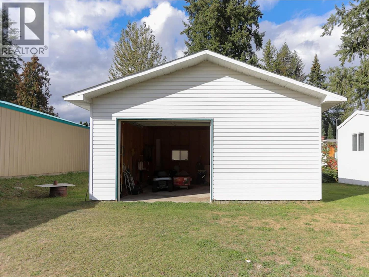 1029 Garden Road, South Slocan, BC, V0G 2G1 - 2