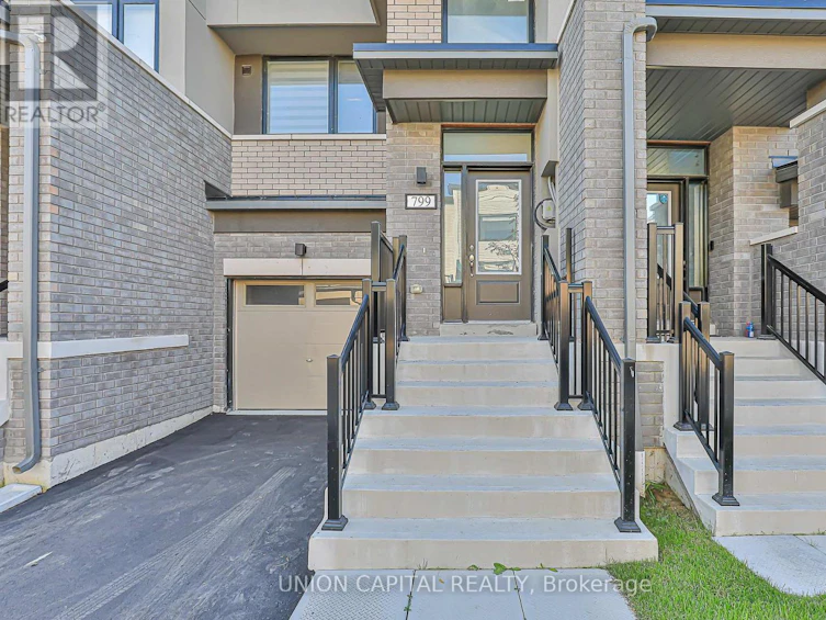 799 Stanstead Path, Oshawa, ON, L1K 3G4 - 2