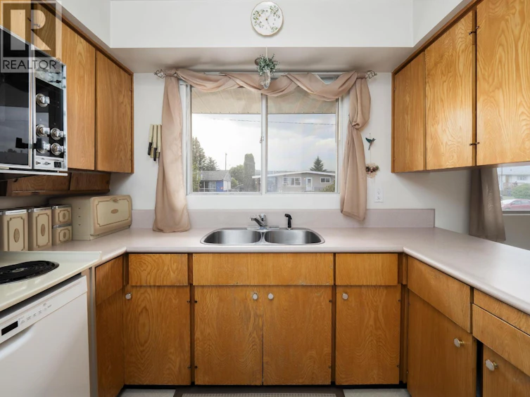 374 S Nicholson Street, Prince George, BC, V2M 3L9 - 22