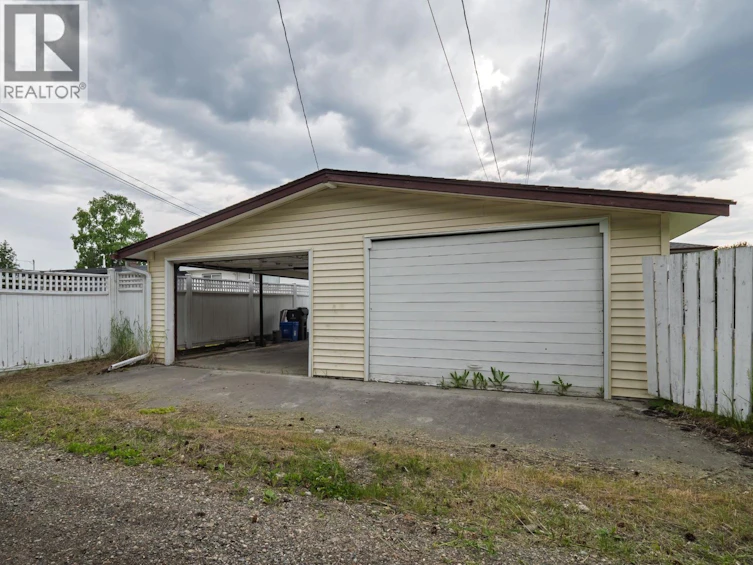 374 S Nicholson Street, Prince George, BC, V2M 3L9 - 10