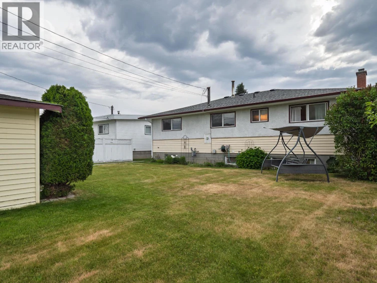 374 S Nicholson Street, Prince George, BC, V2M 3L9 - 8