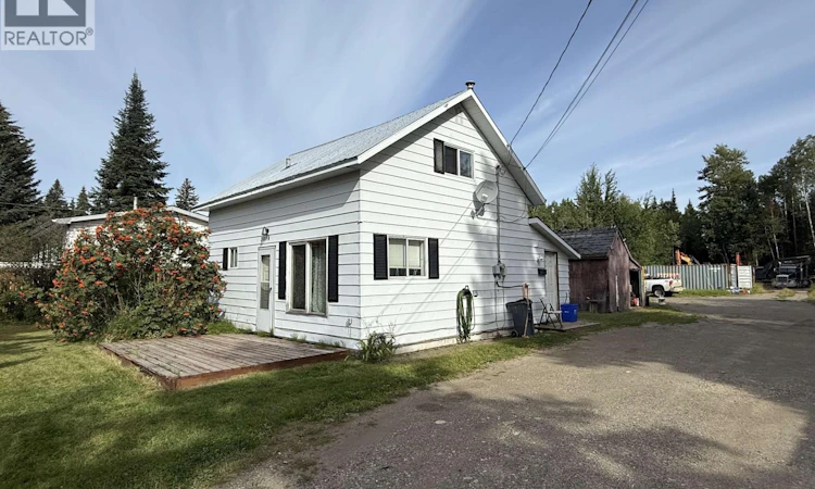 3098 Austin Road
