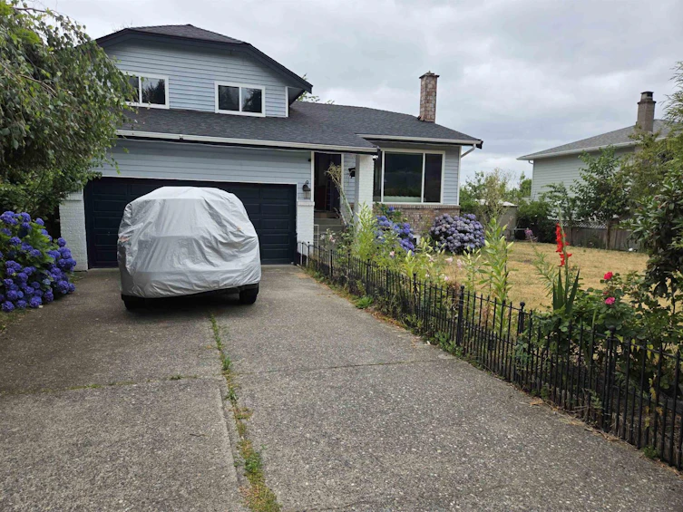 5099 219 Street, Langley, BC, V3A 8P7
