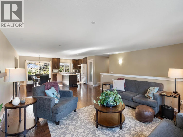 8735 Badger Drive, Kamloops, BC, V2C 0B2 - 38