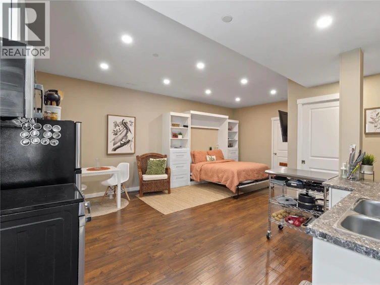 8735 Badger Drive, Kamloops, BC, V2C 0B2 - 53